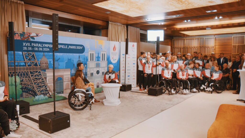 Österreichisches Paralympics Team am Flughafen Wien empfangen 1 54 screenshot
